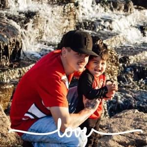 Meet your Posher, Brady